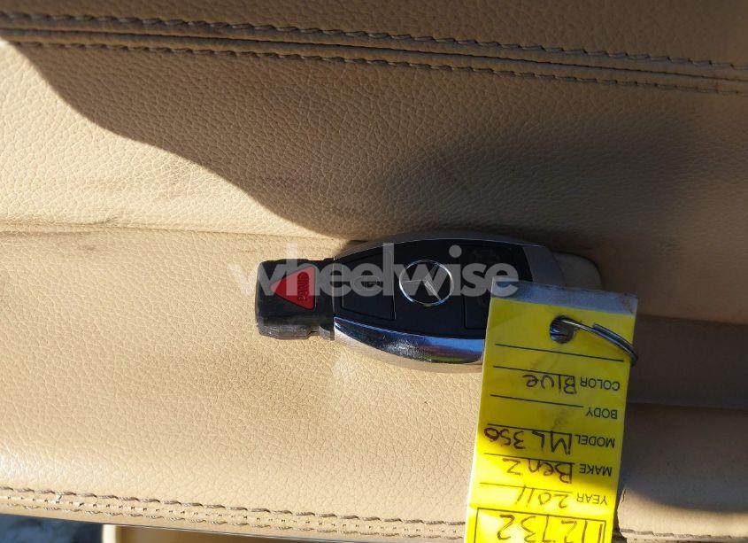 Photo 11 of 2011 Mercedes-benz Ml 350 (VIN 4JGBB5GB5BA678050)