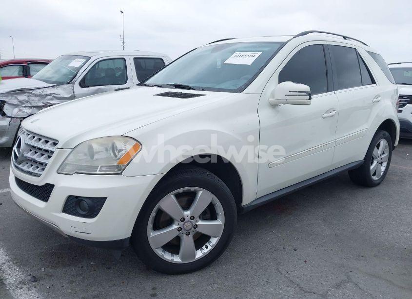 Photo 2 of 2011 Mercedes-benz Ml 350 (VIN 4JGBB5GB8BA710134)