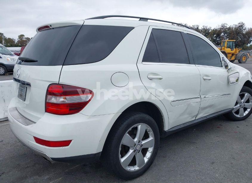 Photo 4 of 2011 Mercedes-benz Ml 350 (VIN 4JGBB5GB8BA710134)