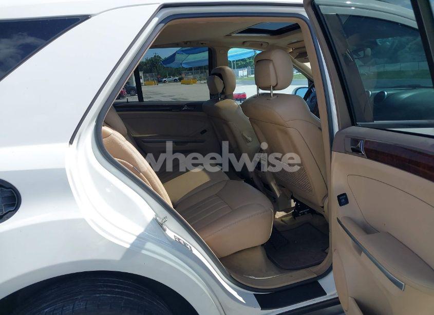 Photo 8 of 2008 Mercedes-benz Ml 550 4MATIC (VIN 4JGBB72E58A324969)