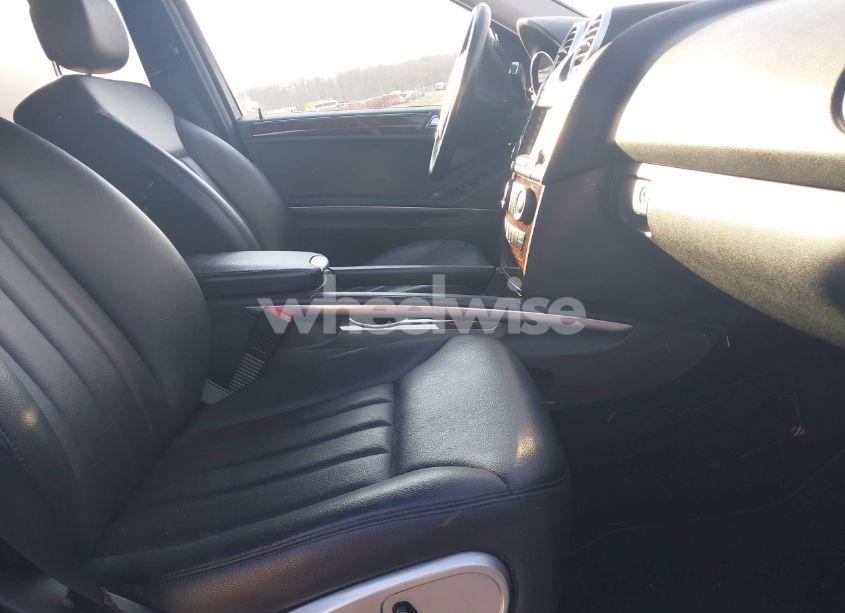 Photo 5 of 2008 Mercedes-benz Ml 550 4MATIC (VIN 4JGBB72E58A399316)