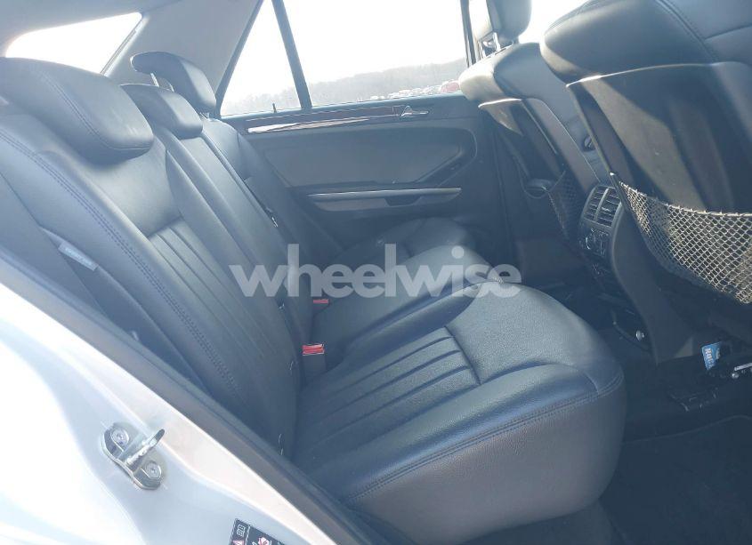 Photo 8 of 2008 Mercedes-benz Ml 550 4MATIC (VIN 4JGBB72E58A399316)