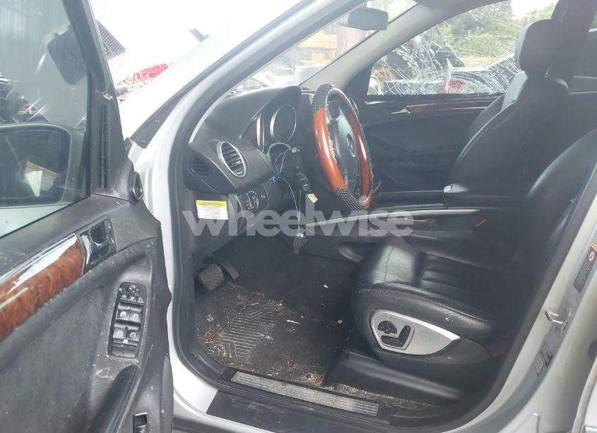 Photo 5 of 2006 Mercedes-benz Ml 500 4MATIC (VIN 4JGBB75E06A006024)