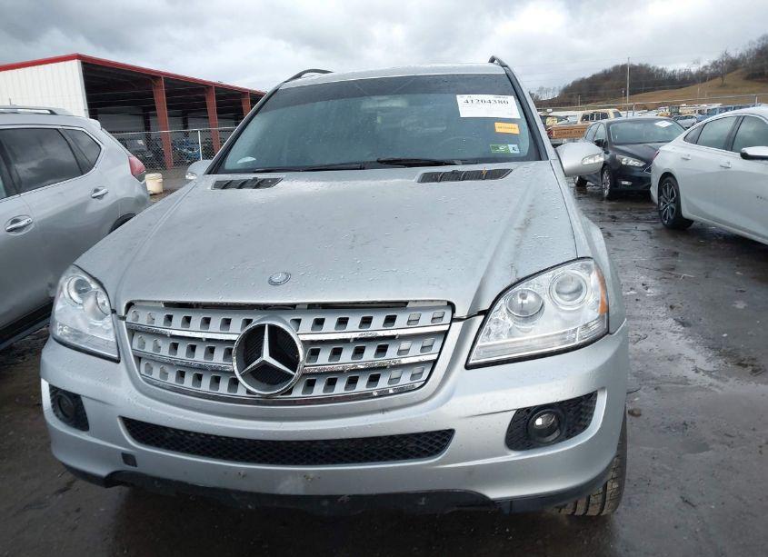 Photo 12 of 2006 Mercedes-benz Ml 500 4MATIC (VIN 4JGBB75E06A024250)