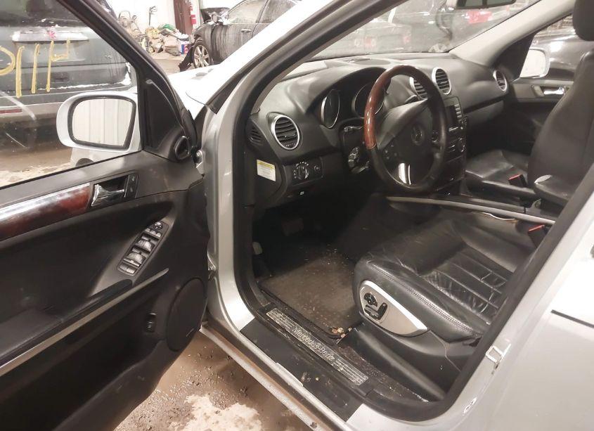 Photo 5 of 2006 Mercedes-benz Ml 500 4MATIC (VIN 4JGBB75E76A006344)
