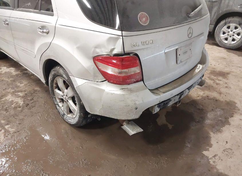 Photo 6 of 2006 Mercedes-benz Ml 500 4MATIC (VIN 4JGBB75E76A006344)