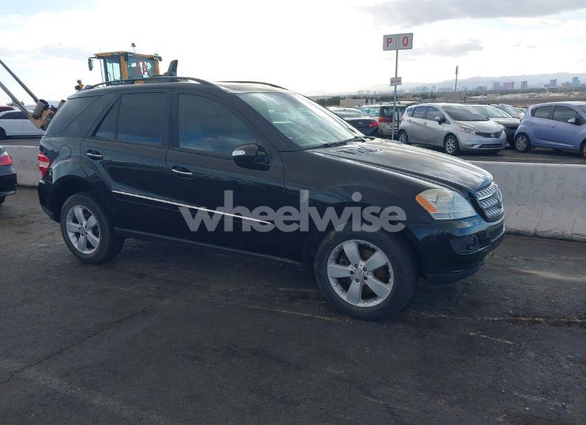 2006 Mercedes-benz Ml 500 4MATIC (VIN 4JGBB75E86A015022) main photo