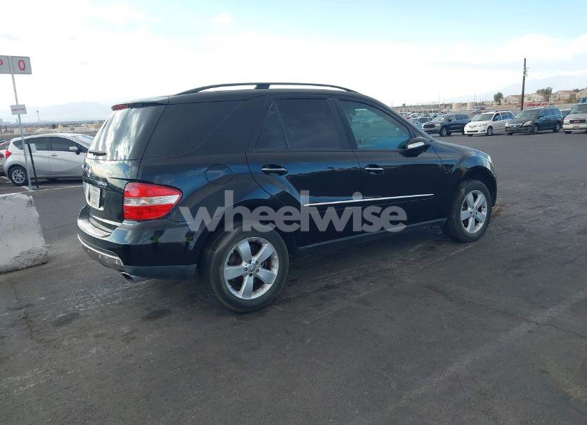Photo 4 of 2006 Mercedes-benz Ml 500 4MATIC (VIN 4JGBB75E86A015022)
