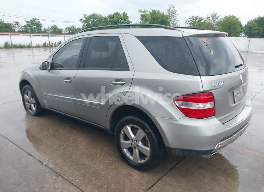 Photo 3 of 2006 Mercedes-benz Ml 500 4MATIC (VIN 4JGBB75E86A091274)