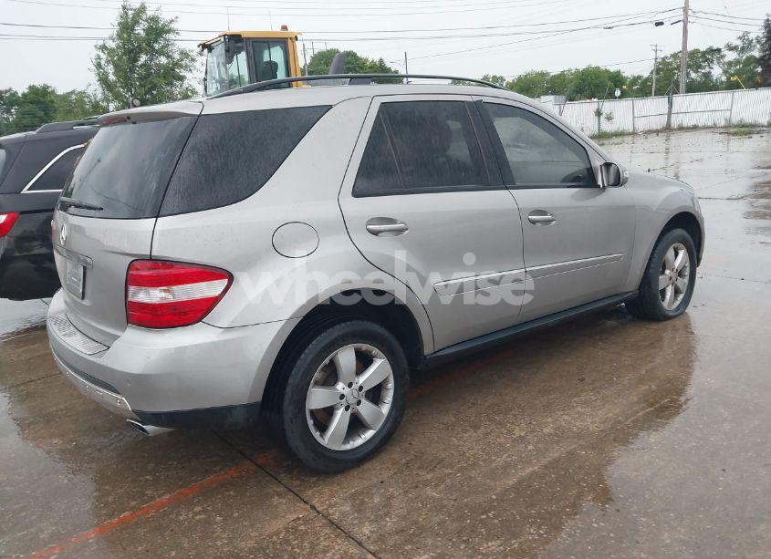 Photo 4 of 2006 Mercedes-benz Ml 500 4MATIC (VIN 4JGBB75E86A091274)