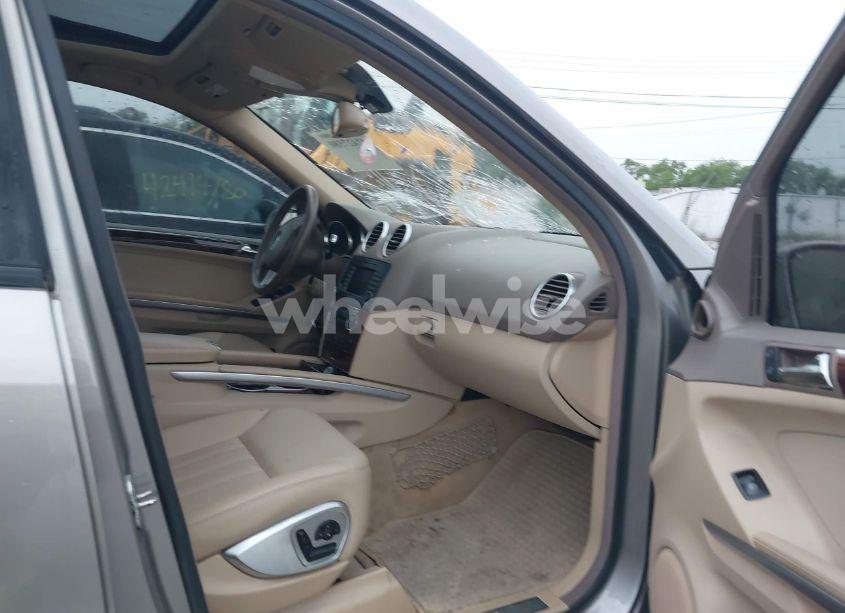 Photo 5 of 2006 Mercedes-benz Ml 500 4MATIC (VIN 4JGBB75E86A091274)