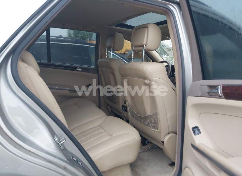 Photo 8 of 2006 Mercedes-benz Ml 500 4MATIC (VIN 4JGBB75E86A091274)