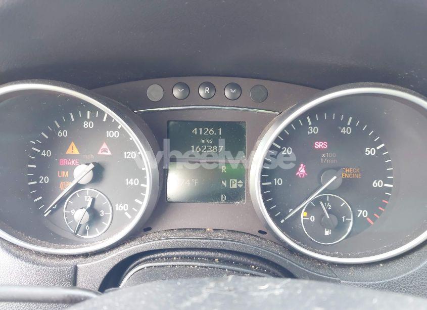 Photo 7 of 2006 Mercedes-benz Ml 500 4MATIC (VIN 4JGBB75EX6A024238)