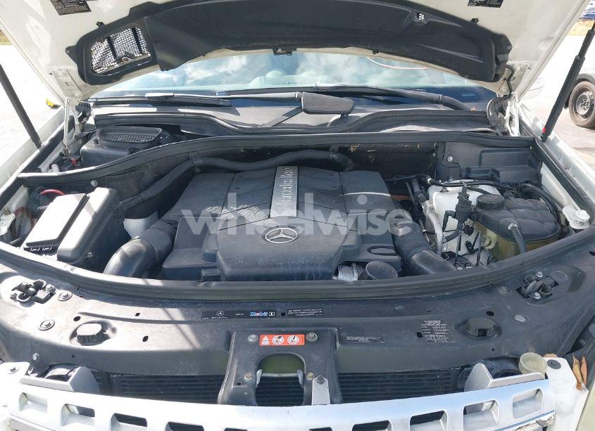 Photo 10 of 2006 Mercedes-benz Ml 500 4MATIC (VIN 4JGBB75EX6A060009)