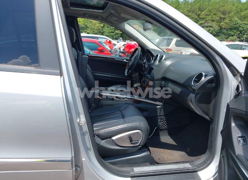 Photo 5 of 2006 Mercedes-benz Ml 500 4MATIC (VIN 4JGBB75EX6A072306)