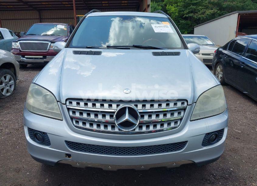 Photo 6 of 2006 Mercedes-benz Ml 500 4MATIC (VIN 4JGBB75EX6A072306)