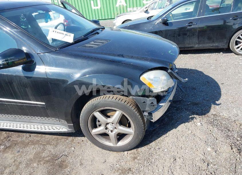 Photo 18 of 2011 Mercedes-benz Ml 550 4MATIC (VIN 4JGBB7CB1BA636105)