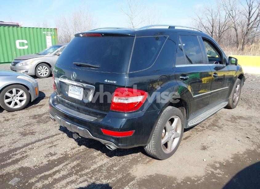 Photo 4 of 2011 Mercedes-benz Ml 550 4MATIC (VIN 4JGBB7CB1BA636105)