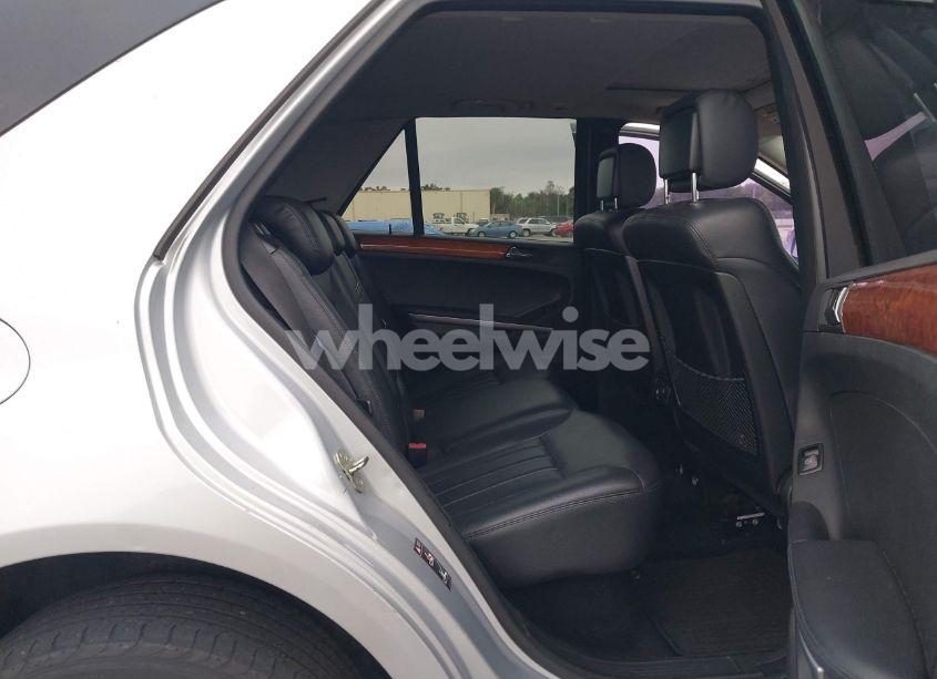 Photo 8 of 2006 Mercedes-benz Ml 350 4MATIC (VIN 4JGBB86E06A106693)