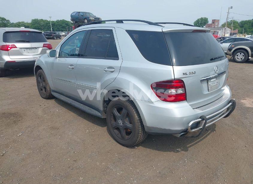 Photo 3 of 2008 Mercedes-benz Ml 350 4MATIC (VIN 4JGBB86E18A328811)
