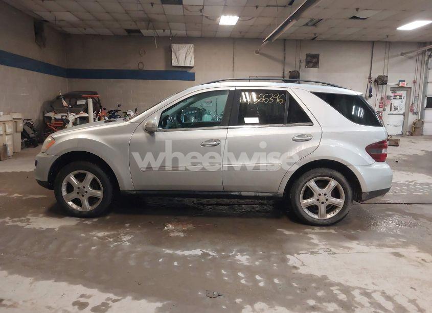 Photo 14 of 2008 Mercedes-benz Ml 350 4MATIC (VIN 4JGBB86E18A373392)