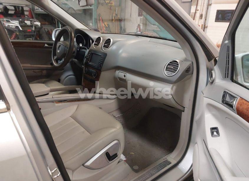 Photo 5 of 2008 Mercedes-benz Ml 350 4MATIC (VIN 4JGBB86E18A373392)