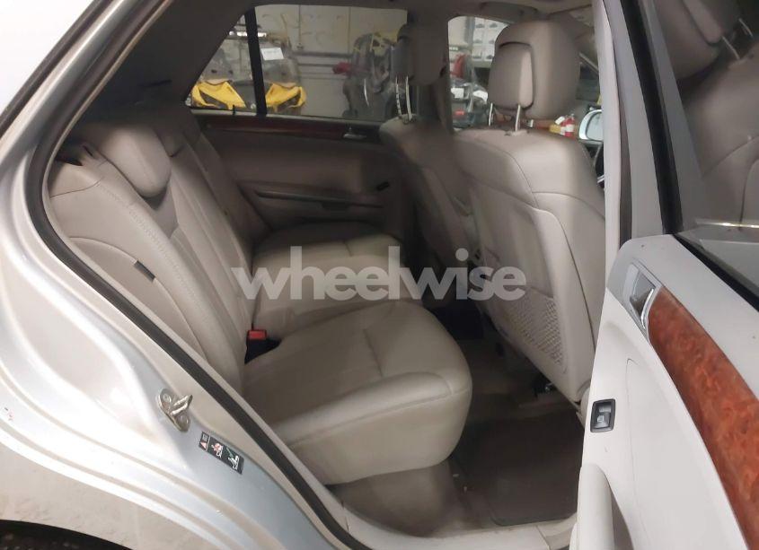 Photo 8 of 2008 Mercedes-benz Ml 350 4MATIC (VIN 4JGBB86E18A373392)