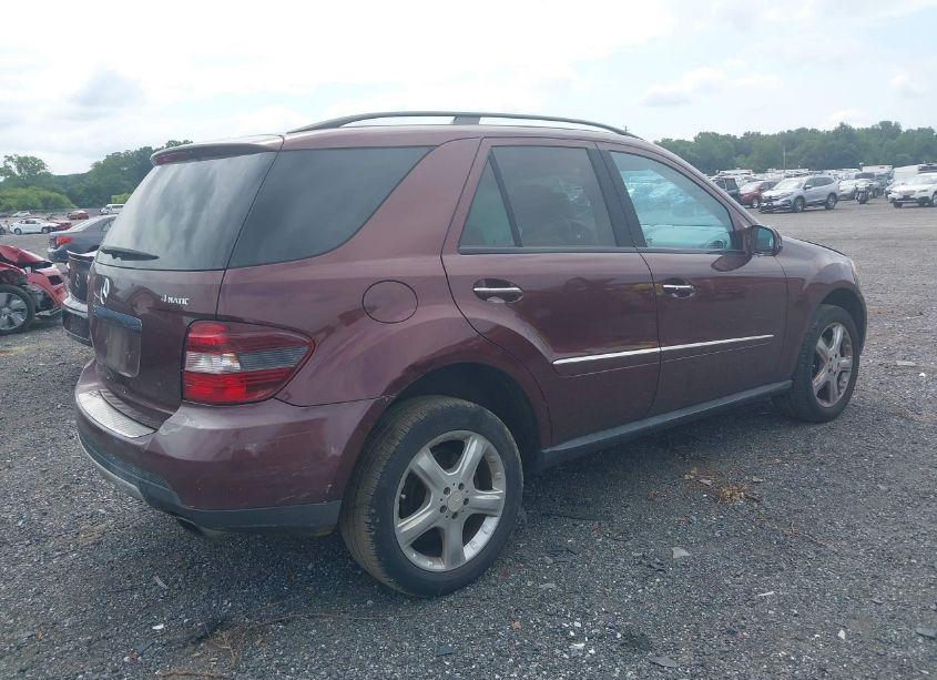 Photo 4 of 2008 Mercedes-benz Ml 350 4MATIC (VIN 4JGBB86E18A417990)