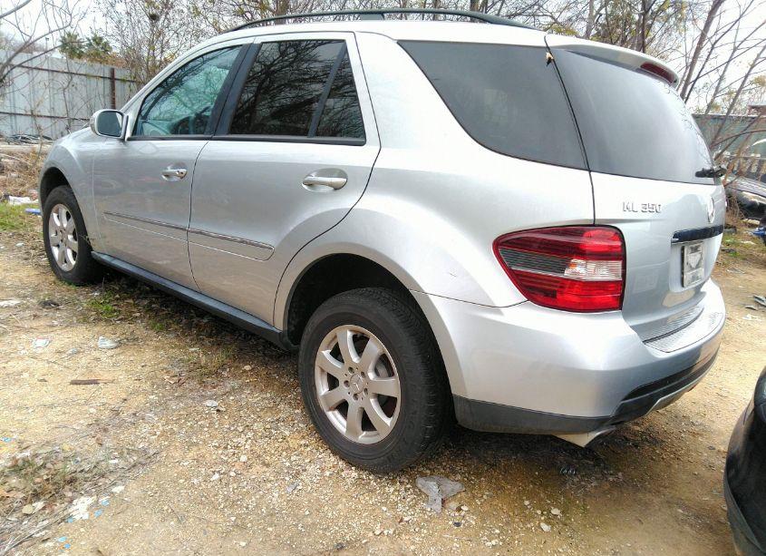 Photo 3 of 2008 Mercedes-benz Ml 350 (VIN 4JGBB86E18A441027)