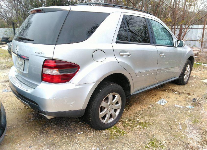 Photo 4 of 2008 Mercedes-benz Ml 350 (VIN 4JGBB86E18A441027)