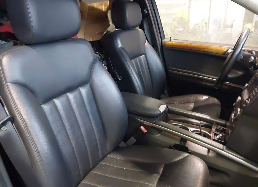 Photo 8 of 2006 Mercedes-benz Ml 350 4MATIC (VIN 4JGBB86E36A016051)