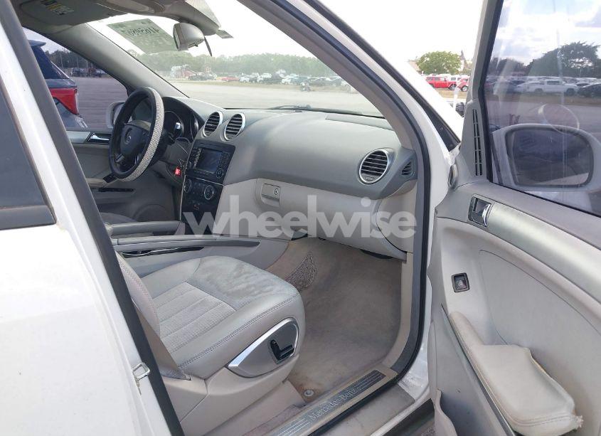 Photo 5 of 2006 Mercedes-benz Ml 350 4MATIC (VIN 4JGBB86E36A066562)