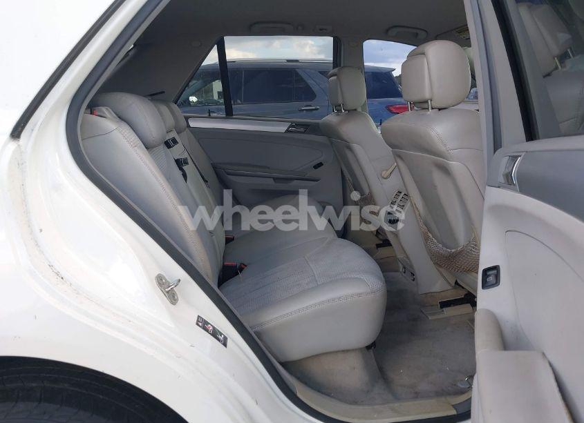 Photo 8 of 2006 Mercedes-benz Ml 350 4MATIC (VIN 4JGBB86E36A066562)