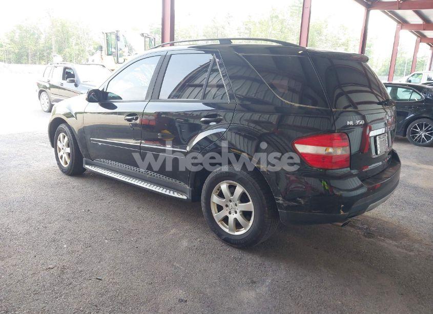 Photo 3 of 2006 Mercedes-benz Ml 350 4MATIC (VIN 4JGBB86E36A078095)