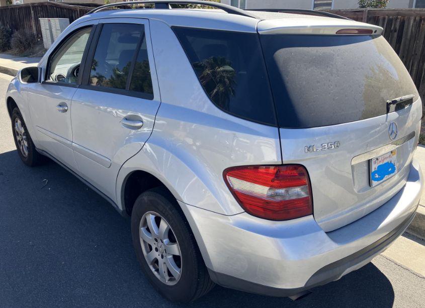 Photo 3 of 2006 Mercedes-benz Ml 350 4MATIC (VIN 4JGBB86E36A098928)
