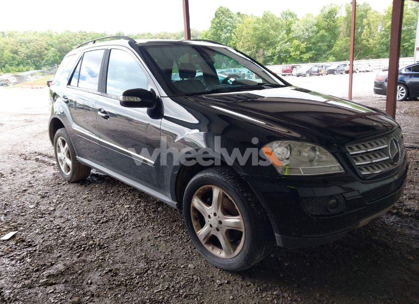 2008 Mercedes-benz Ml 350 4MATIC (VIN 4JGBB86E38A349563) main photo