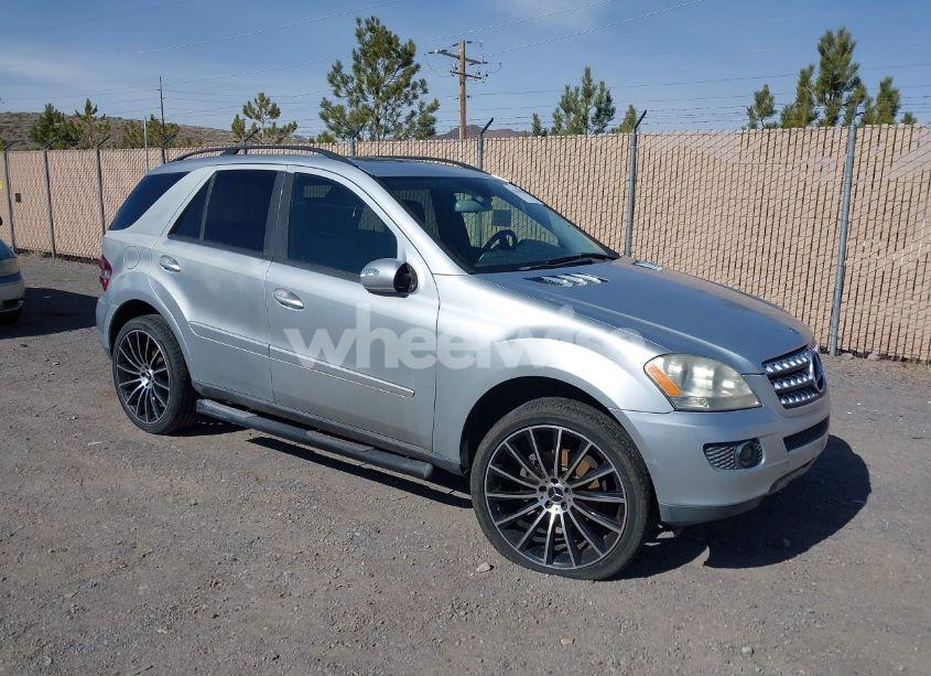 2006 Mercedes-benz Ml 350 4MATIC (VIN 4JGBB86E46A018973) main photo