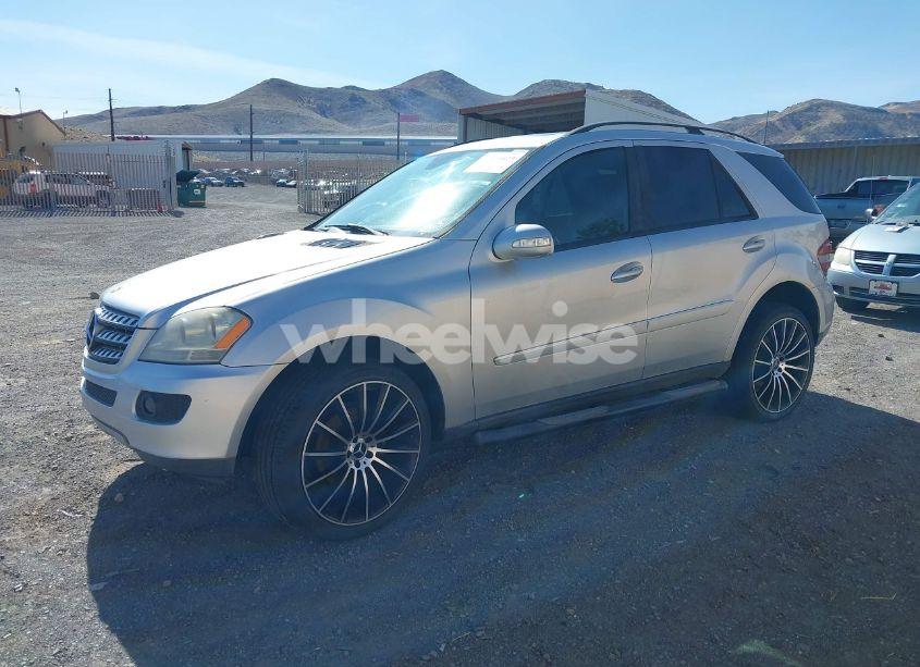 Photo 2 of 2006 Mercedes-benz Ml 350 4MATIC (VIN 4JGBB86E46A018973)