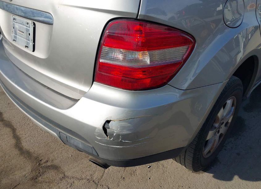 Photo 15 of 2006 Mercedes-benz Ml 350 4MATIC (VIN 4JGBB86E46A049365)