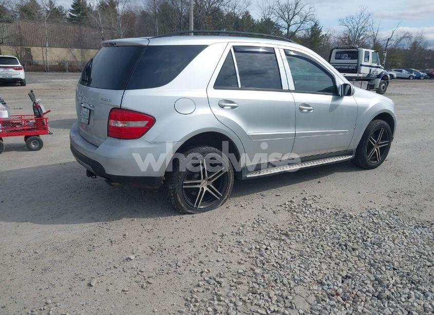 Photo 4 of 2006 Mercedes-benz Ml 350 4MATIC (VIN 4JGBB86E56A025365)