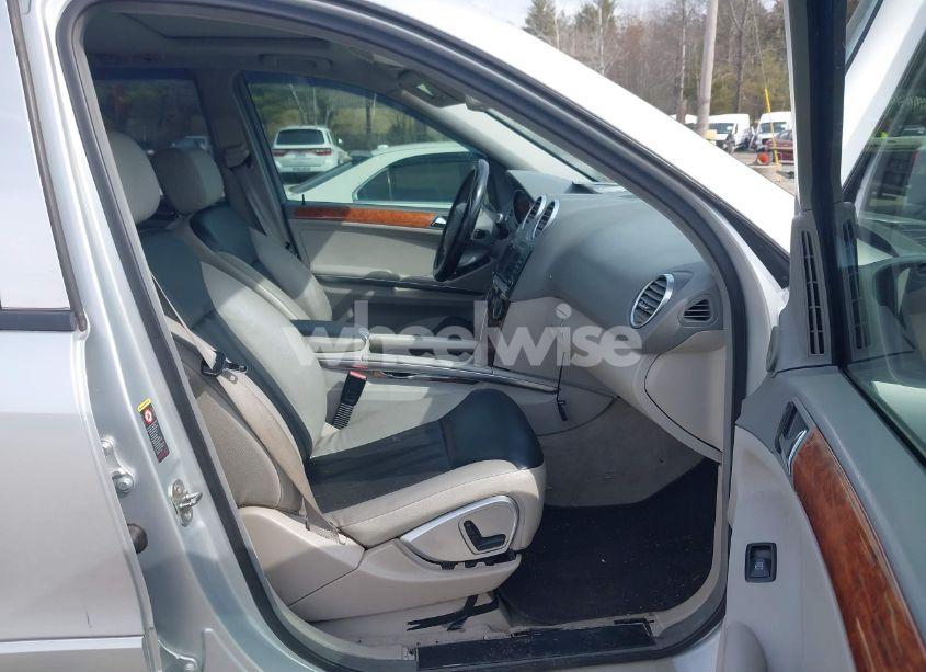 Photo 5 of 2006 Mercedes-benz Ml 350 4MATIC (VIN 4JGBB86E56A025365)