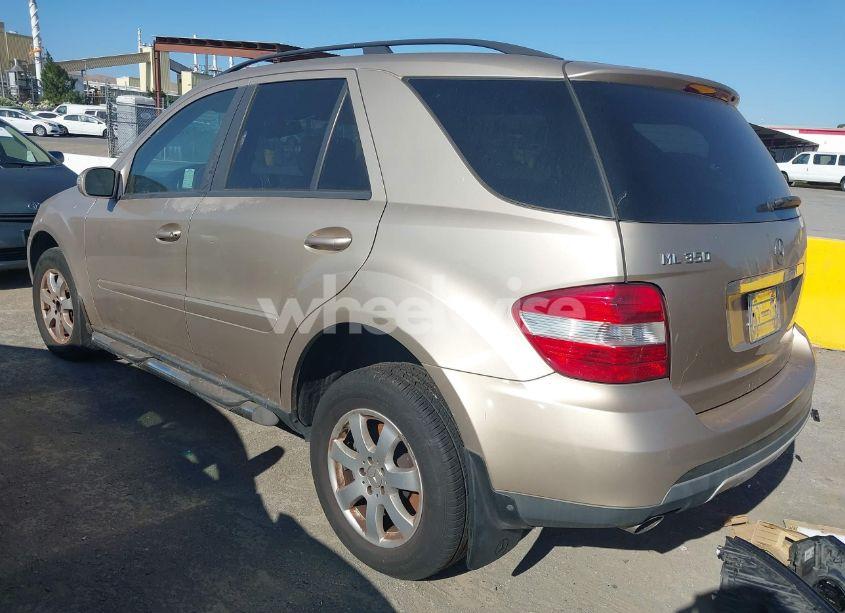 Photo 3 of 2006 Mercedes-benz Ml 350 4MATIC (VIN 4JGBB86E56A046751)