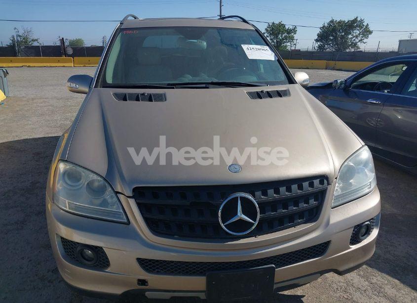Photo 6 of 2006 Mercedes-benz Ml 350 4MATIC (VIN 4JGBB86E56A046751)