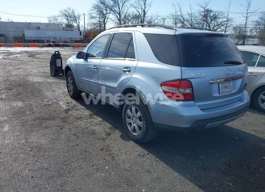 Photo 3 of 2006 Mercedes-benz Ml 350 4MATIC (VIN 4JGBB86E56A052016)