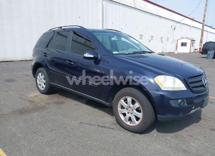 2006 Mercedes-benz Ml 350 4MATIC (VIN 4JGBB86E56A083220) main photo