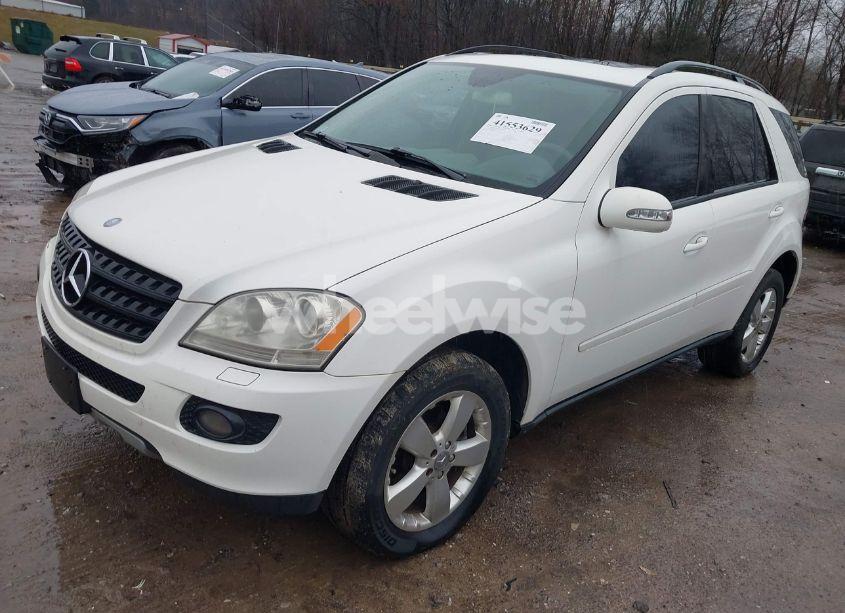 Photo 2 of 2006 Mercedes-benz Ml 350 4MATIC (VIN 4JGBB86E56A101991)