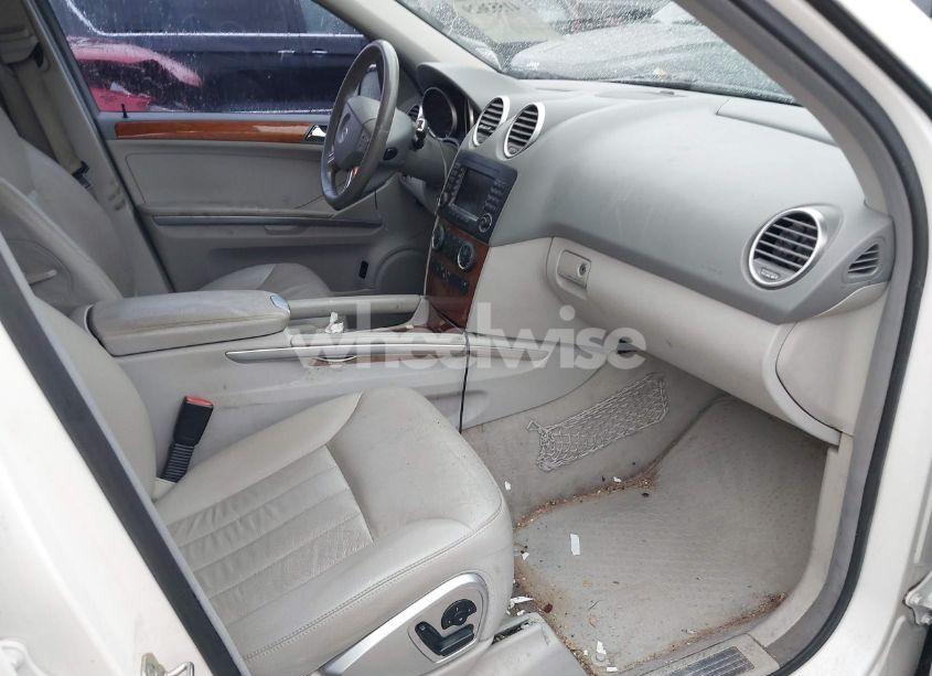 Photo 5 of 2006 Mercedes-benz Ml 350 4MATIC (VIN 4JGBB86E56A101991)