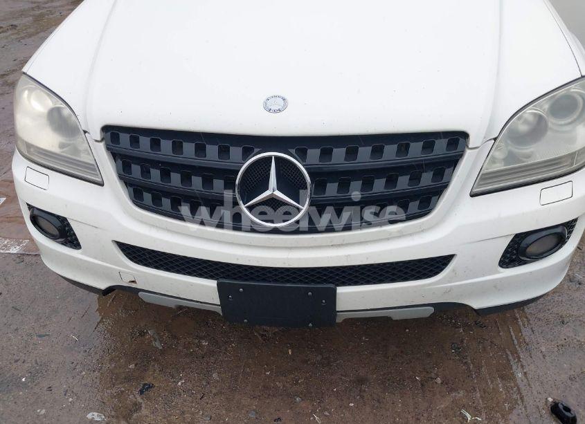 Photo 6 of 2006 Mercedes-benz Ml 350 4MATIC (VIN 4JGBB86E56A101991)