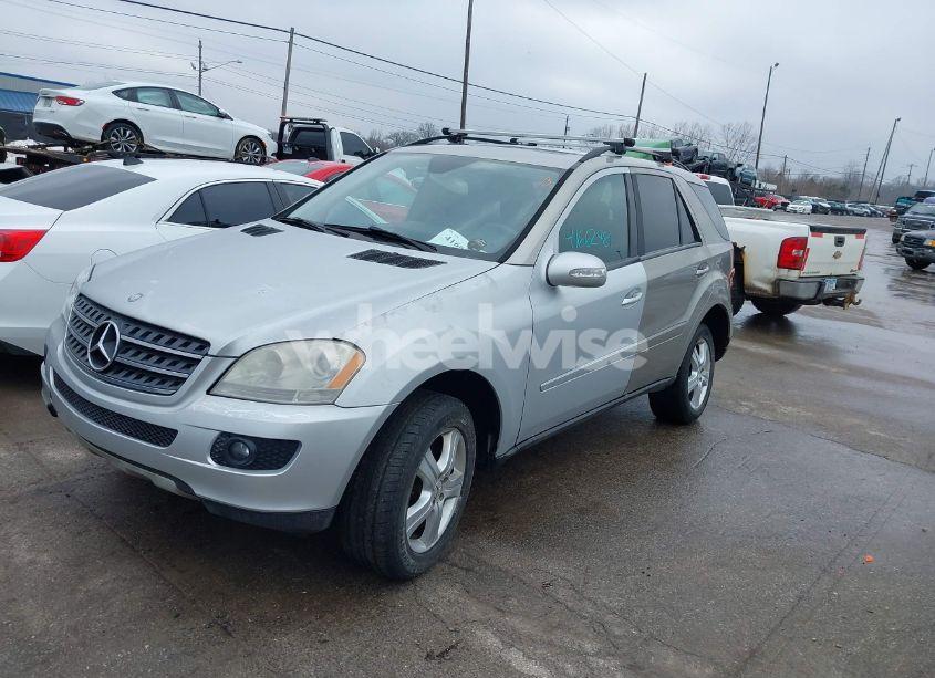 Photo 2 of 2007 Mercedes-benz Ml 350 4MATIC (VIN 4JGBB86E57A167569)
