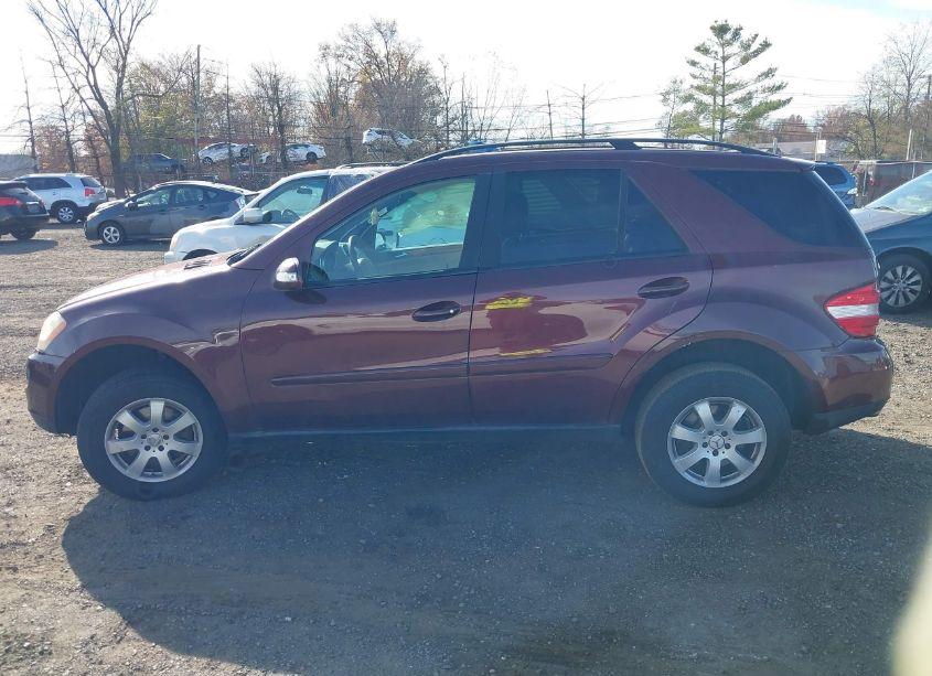 Photo 14 of 2007 Mercedes-benz Ml 350 4MATIC (VIN 4JGBB86E57A202921)